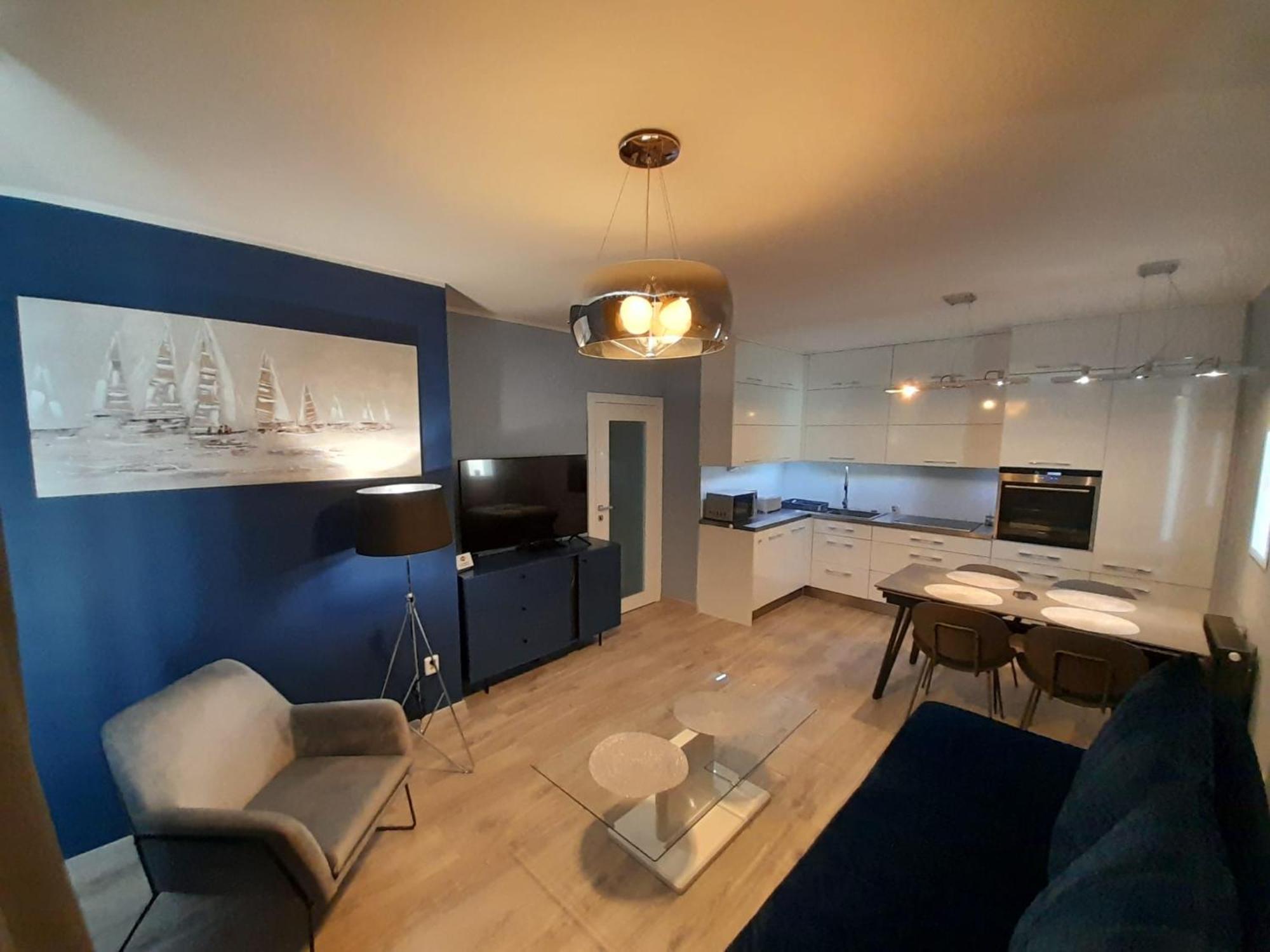 B2B Apartments イフラヴァ エクステリア 写真