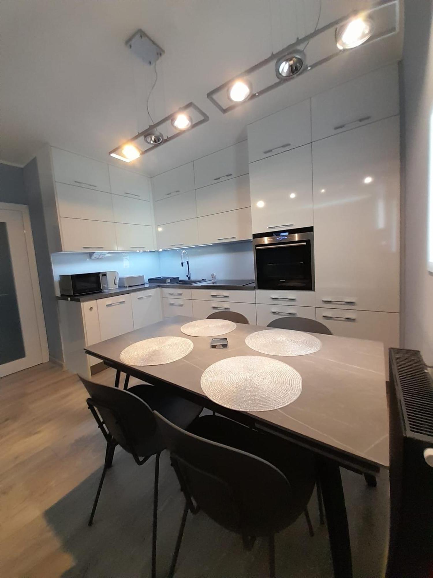 B2B Apartments イフラヴァ エクステリア 写真
